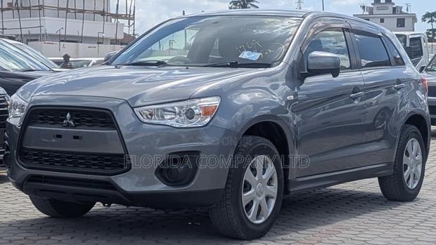 Mitsubishi RVR 2.0 2012