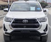 Toyota Hilux 2018 White for sale