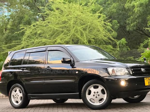 Toyota Kluger 2006