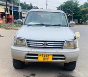 Toyota Land Cruiser Prado 2005 White for sale
