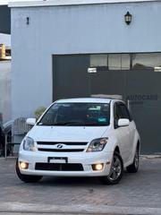 Toyota IST 2006 White for sale
