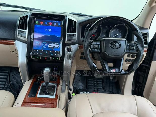 Toyota Land Cruiser Prado 2014 Black