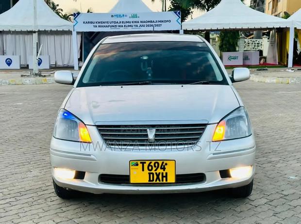 Toyota Premio 2004 Silver
