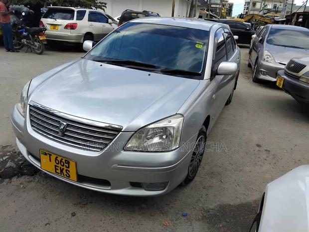Toyota Premio 2003 Silver