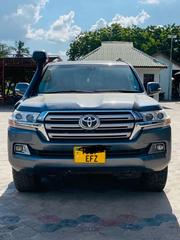 Toyota Land Cruiser 2013 Black for sale