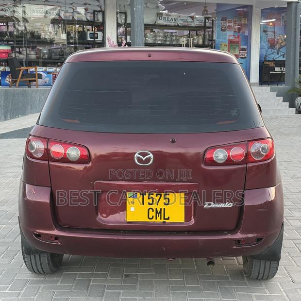 Mazda Demio 2005 Burgundy
