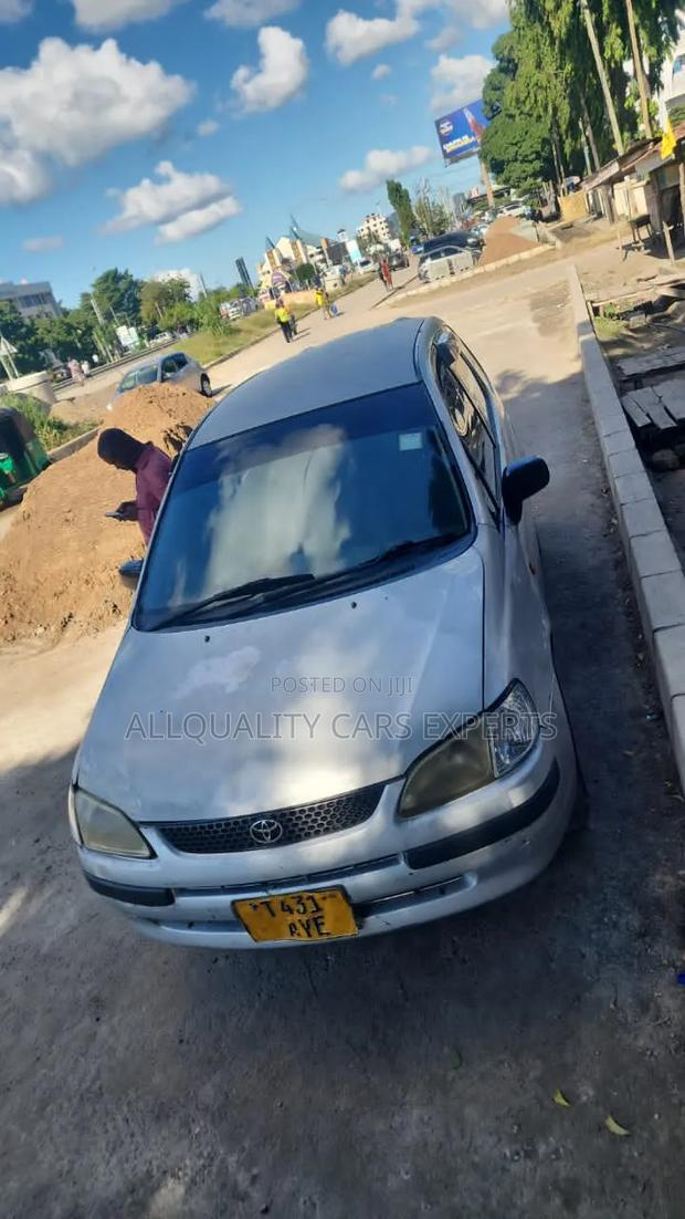 Toyota Corolla Spacio 1999 Silver