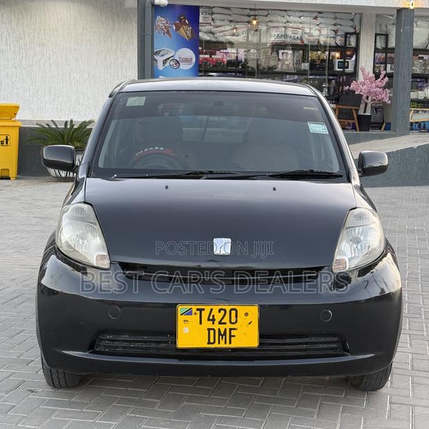 Toyota Passo 1.0 FWD 2005 Black
