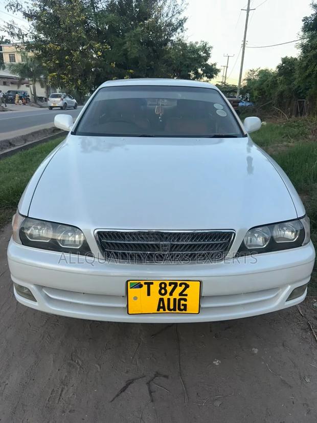 Toyota Chaser 1999 White