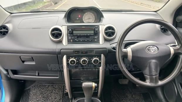 Toyota IST 2003 Blue