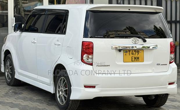 Toyota Corolla Rumion 2007