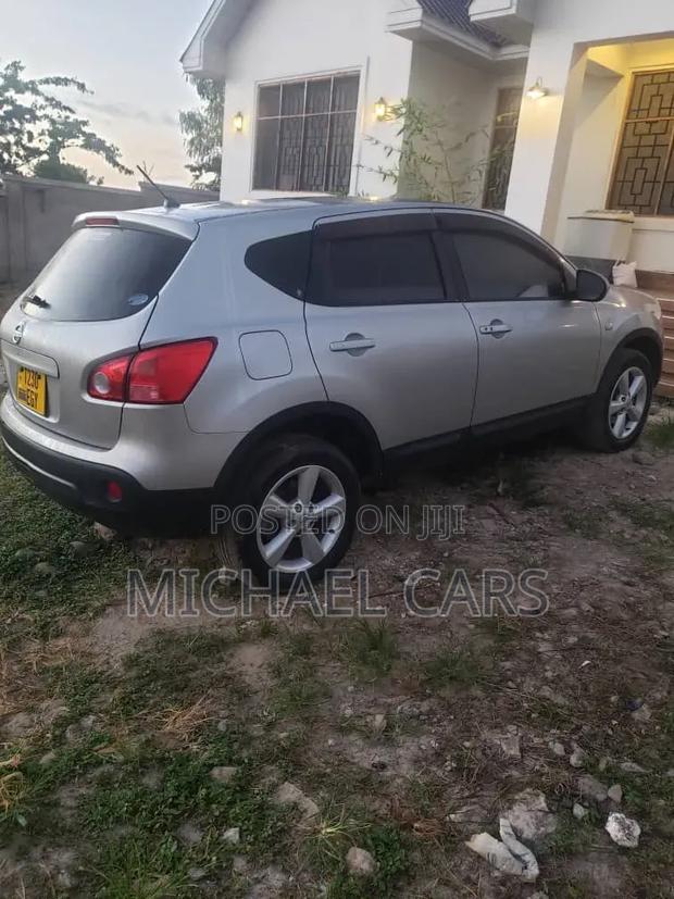Nissan Dualis 2009 Silver