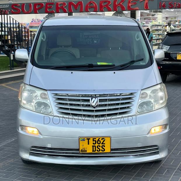 Toyota Alphard 2004 Silver