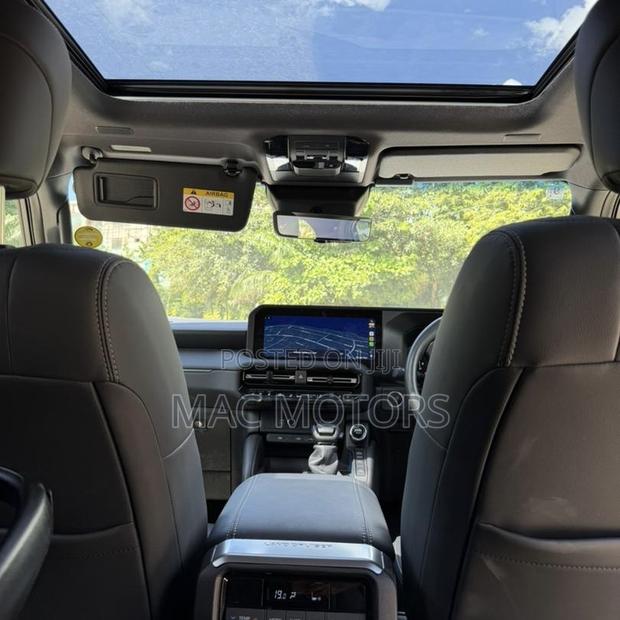 Toyota Land Cruiser Prado 2.8 2024 White