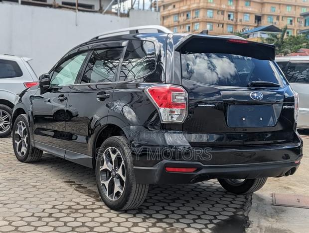Subaru Forester 2016 Black