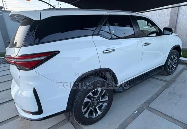 New Toyota Fortuner 2025 White