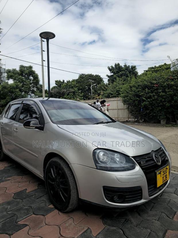 Volkswagen Golf 2010 Silver