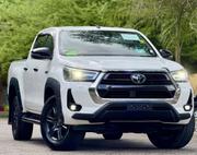 Toyota Hilux 2022 White for sale