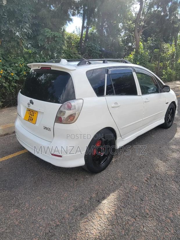 Toyota Corolla Spacio 2003 White