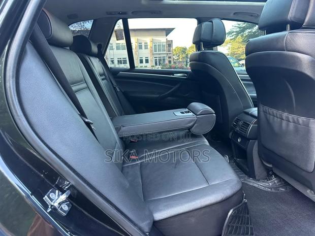 BMW X5 2009 Black