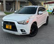 Mitsubishi RVR 2010 White for sale