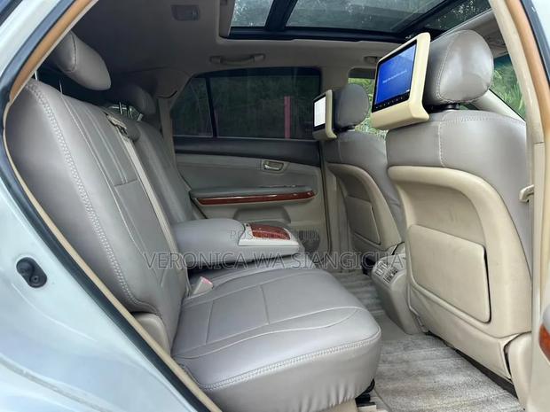 Toyota Harrier 2005 White