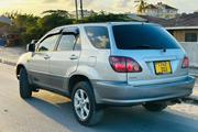 Toyota Harrier 2004 Silver for sale