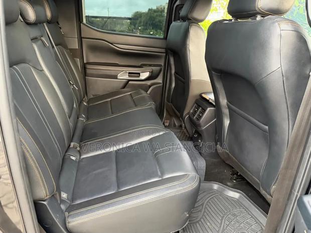 Ford Ranger Wildtrak 2023 Black