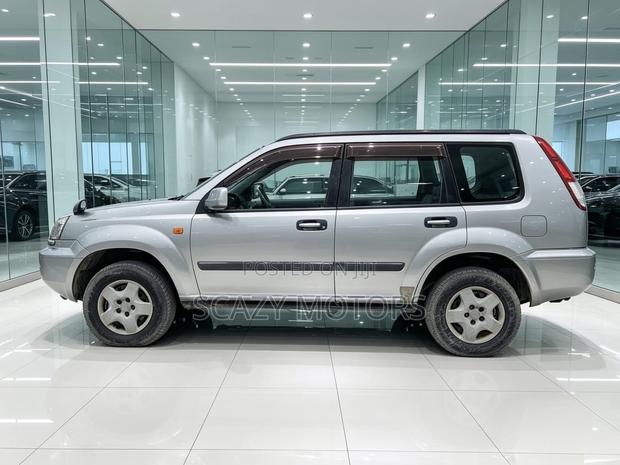 Nissan X-Trail 2012 Silver