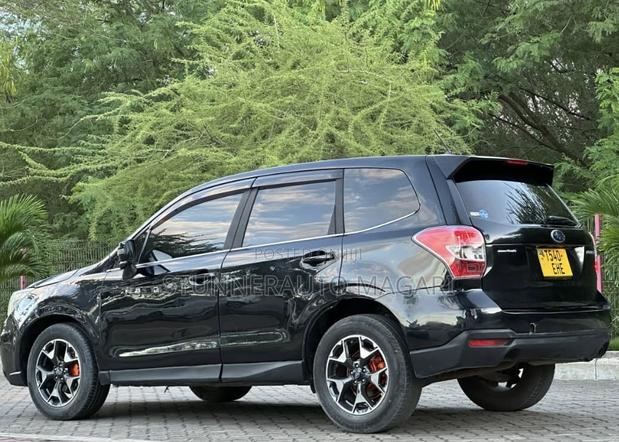 Subaru Forester 2014 Black