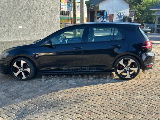 Volkswagen Golf GTI 2014 Black