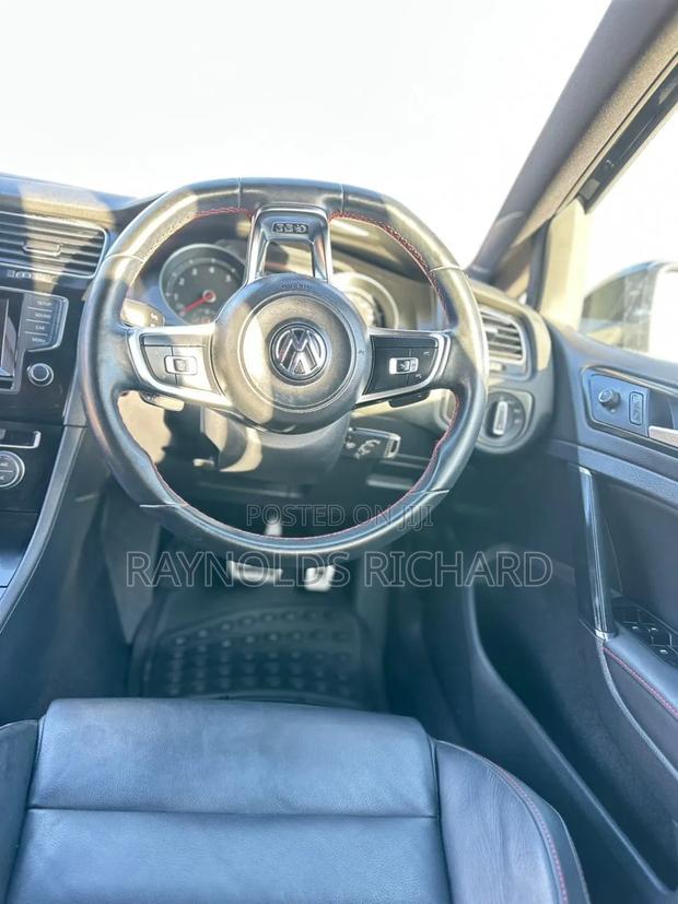 Volkswagen Golf GTI 2014 Black