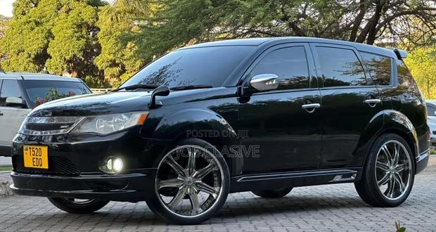 Mitsubishi Outlander 2.4 GLS Automatic 2008 Black