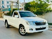 Toyota Hilux 2006 White for sale