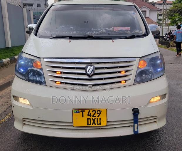 Toyota Alphard 2006 White