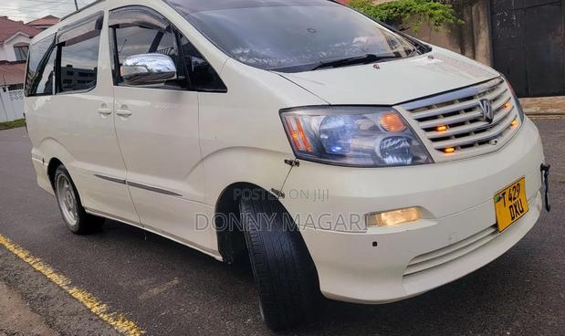 Toyota Alphard 2006 White