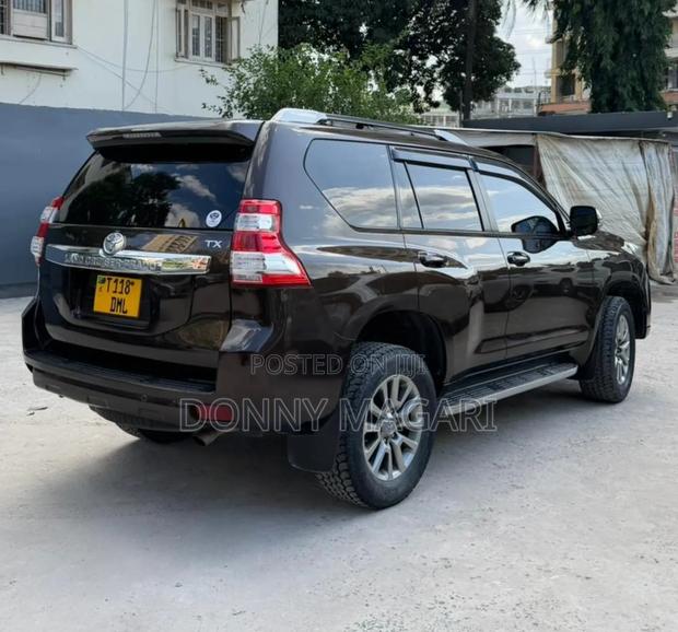 Toyota Land Cruiser Prado 2017 Black
