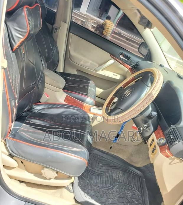 Toyota Premio 1.8 AWD 2005 Gray