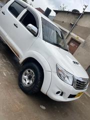 Toyota Hilux 2008 White for sale