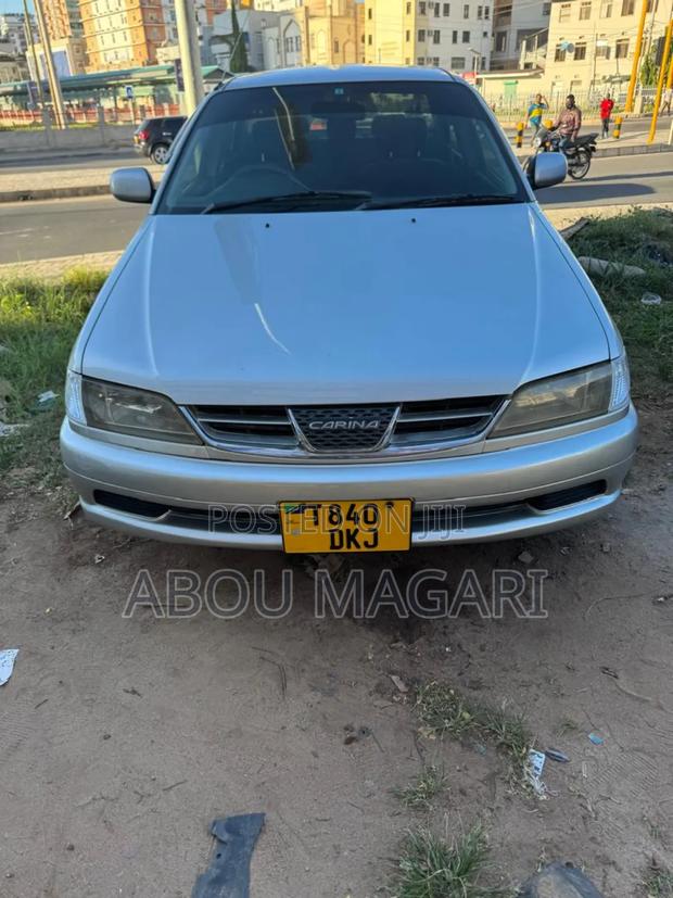 Toyota Carina 1.8 FWD Sedan 2001 Silver