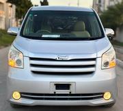 Toyota Noah 2008 Silver for sale