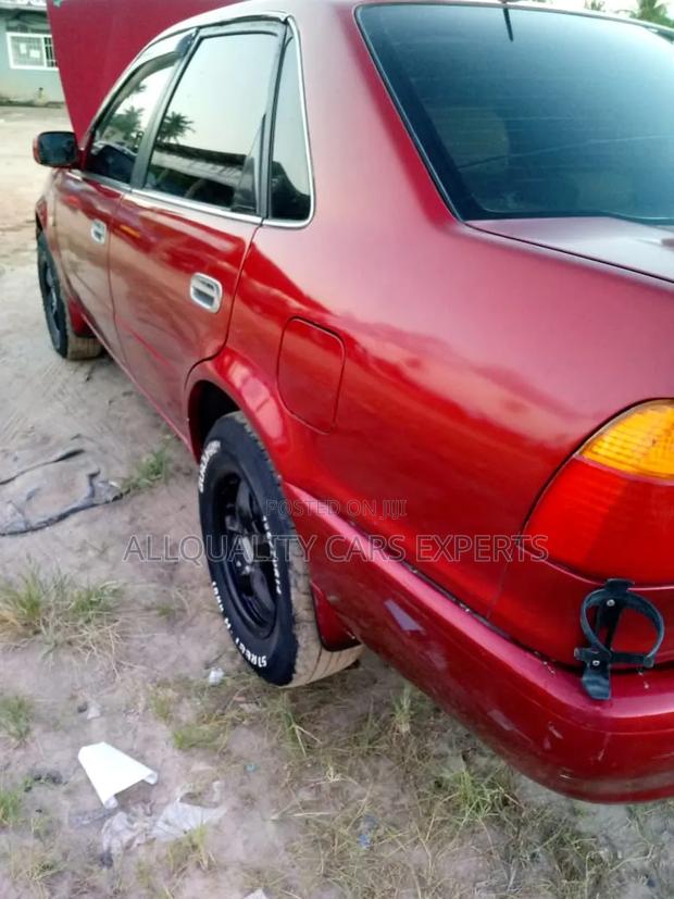 Toyota Corolla 1999 Red