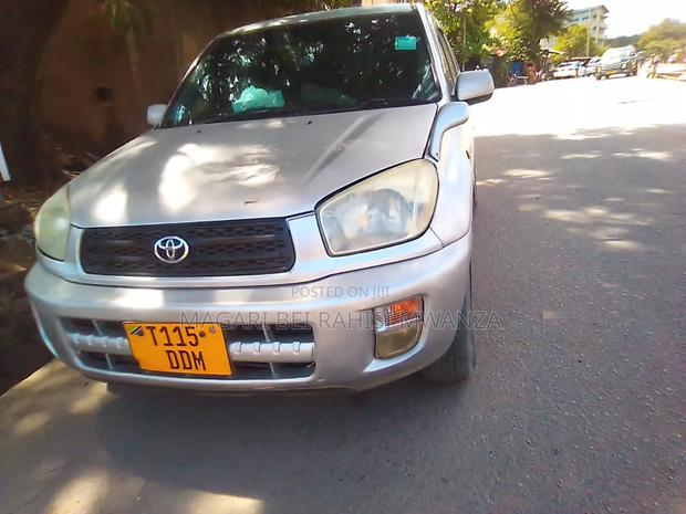 Toyota RAV4 1.8 2005 Silver