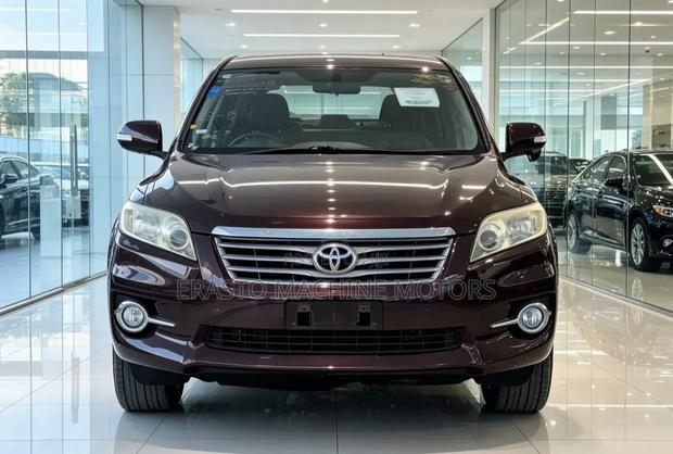 Toyota Vanguard 2010 Black