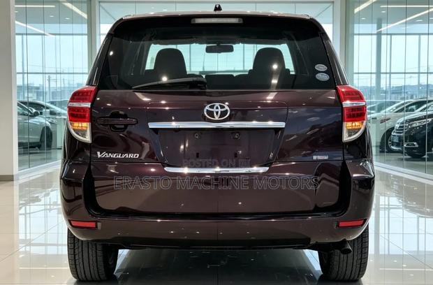 Toyota Vanguard 2010 Black