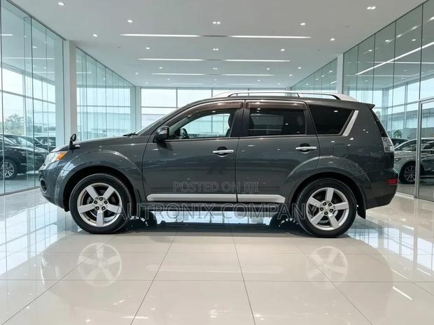 Mitsubishi Outlander 2.4 GLS Automatic 2009 Gray
