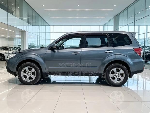 Subaru Forester 2.5X Limited 2011 Gray