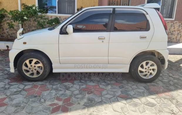 Daihatsu Terios 2010 White
