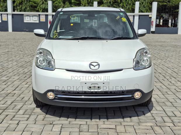 Mazda Verisa 2011 Pearl