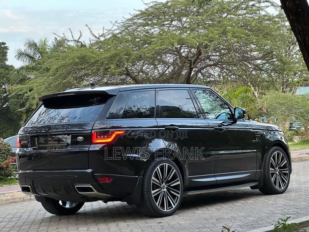Land Rover Range Rover Sport 2016 Black
